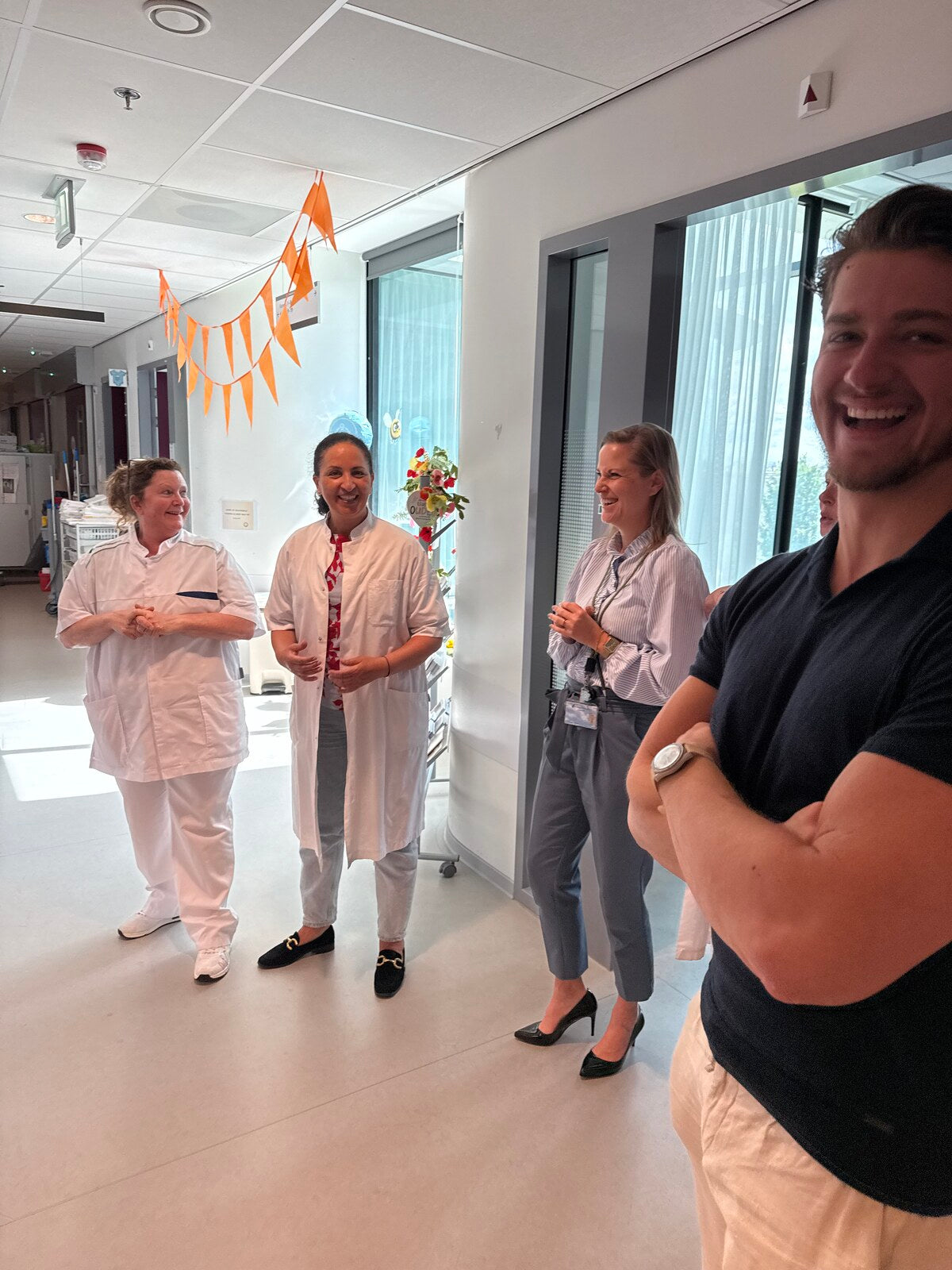 Numsy-oprichter op bezoek in het ziekenhuis